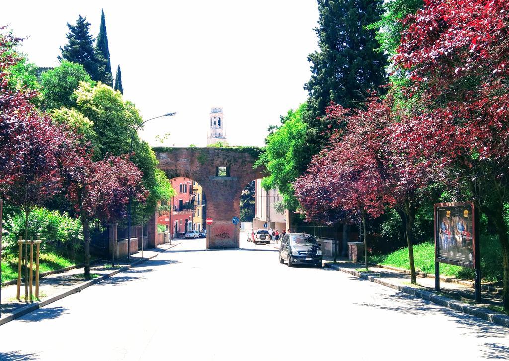 ורונה Across The River And Into The Trees מראה חיצוני תמונה